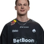 Евгений Шелюпинин